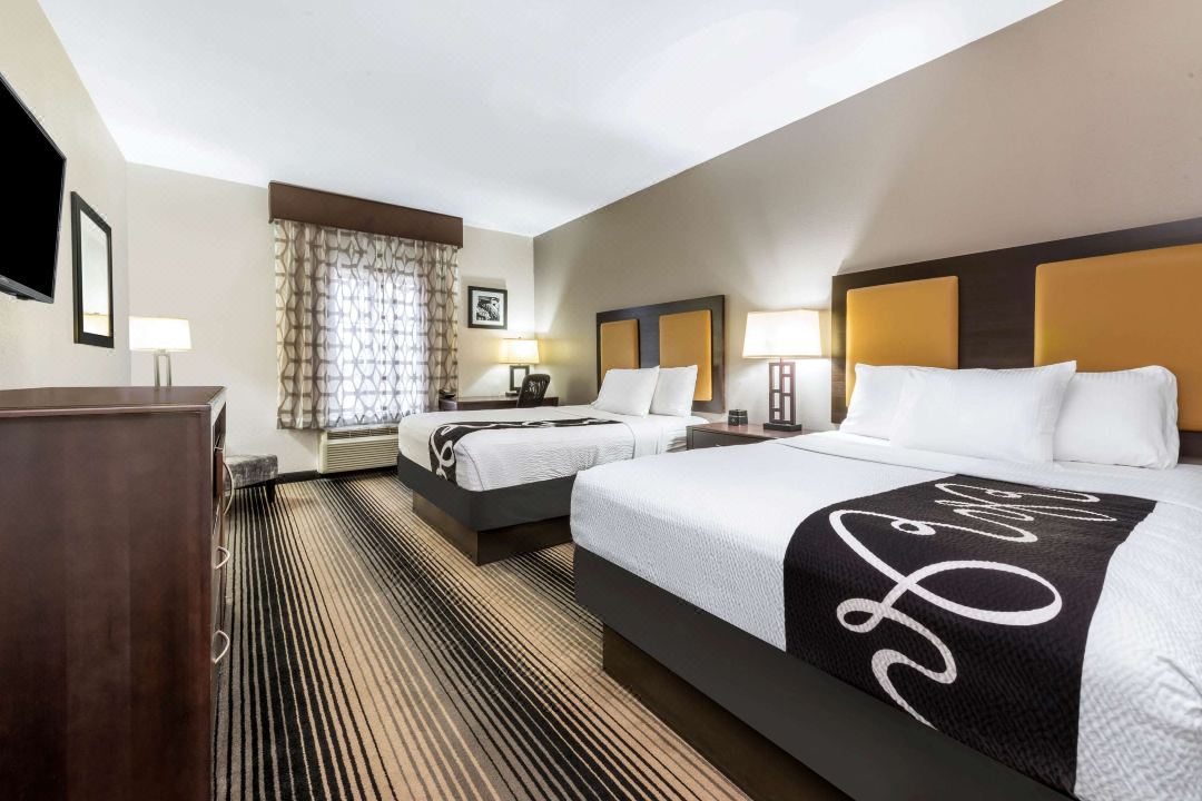 La Quinta Inn & Suites by Wyndham Orange