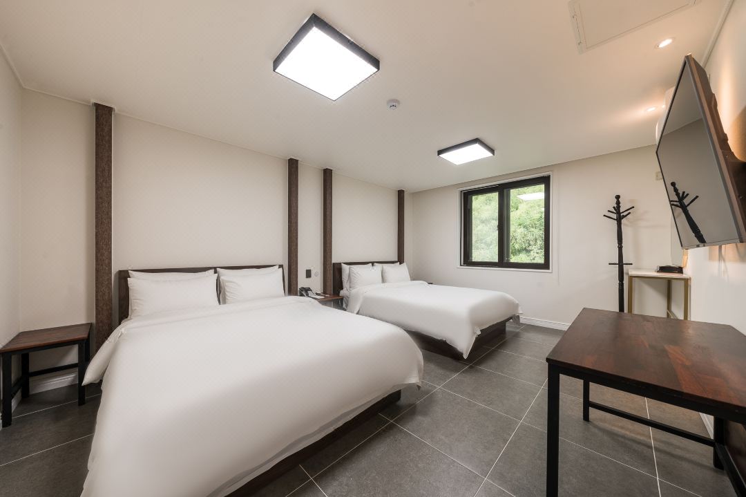 Jeongeup S2 Motel