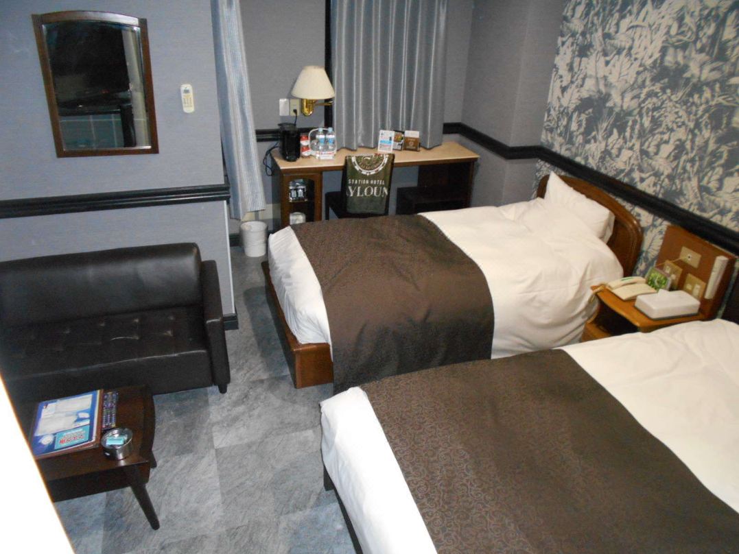 Nishikawaguchi Station Hotel Stay Lounge