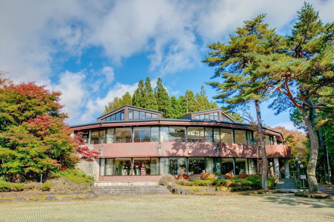 山中湖秀山莊森林度假村