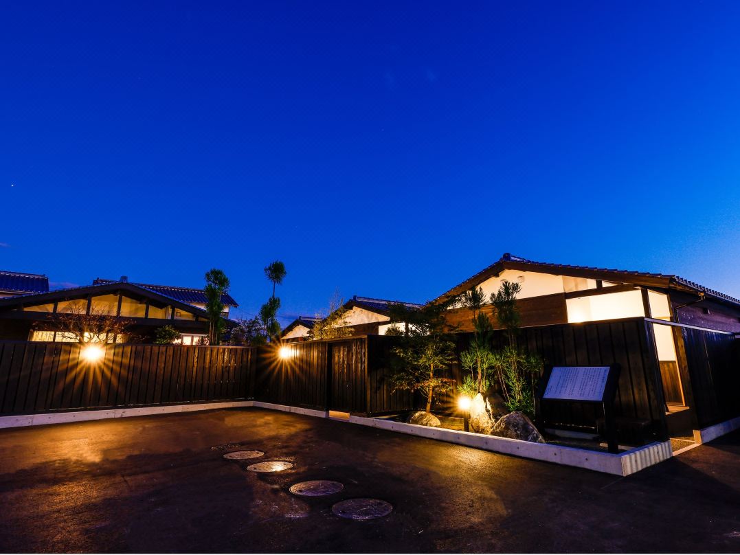 湖畔に佇むはなれ小宿　水屋敷