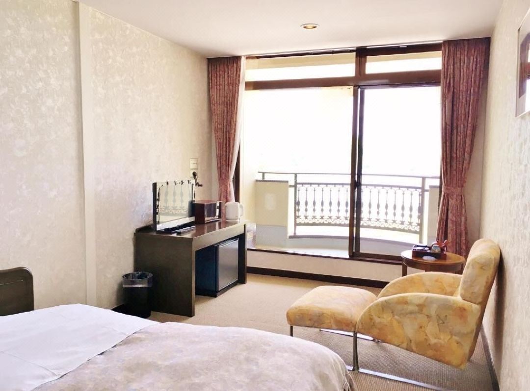 โชจิ เมานท์ โฮเทล