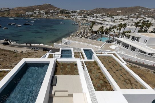 Cubic Mykonos Seafront Design Suites