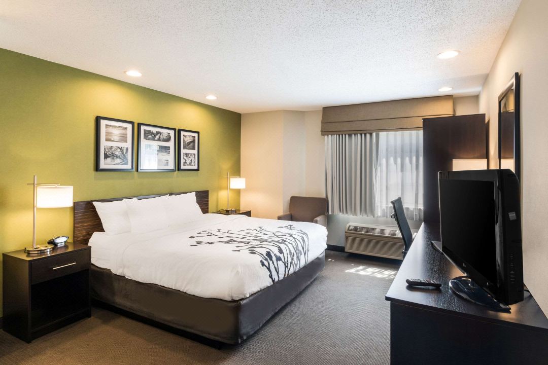 Sleep Inn & Suites