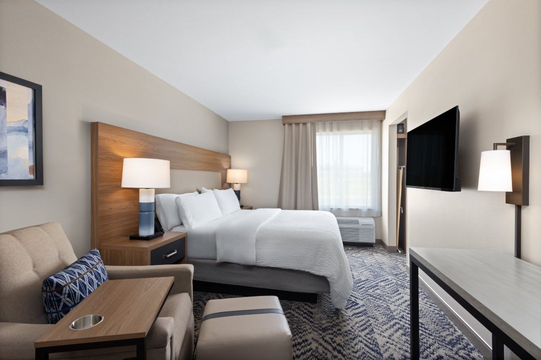 Candlewood Suites MCPHERSON by IHG