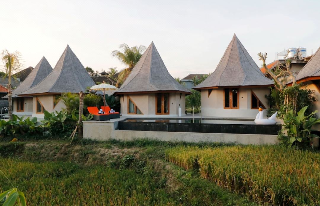 The Sender Pool Suite