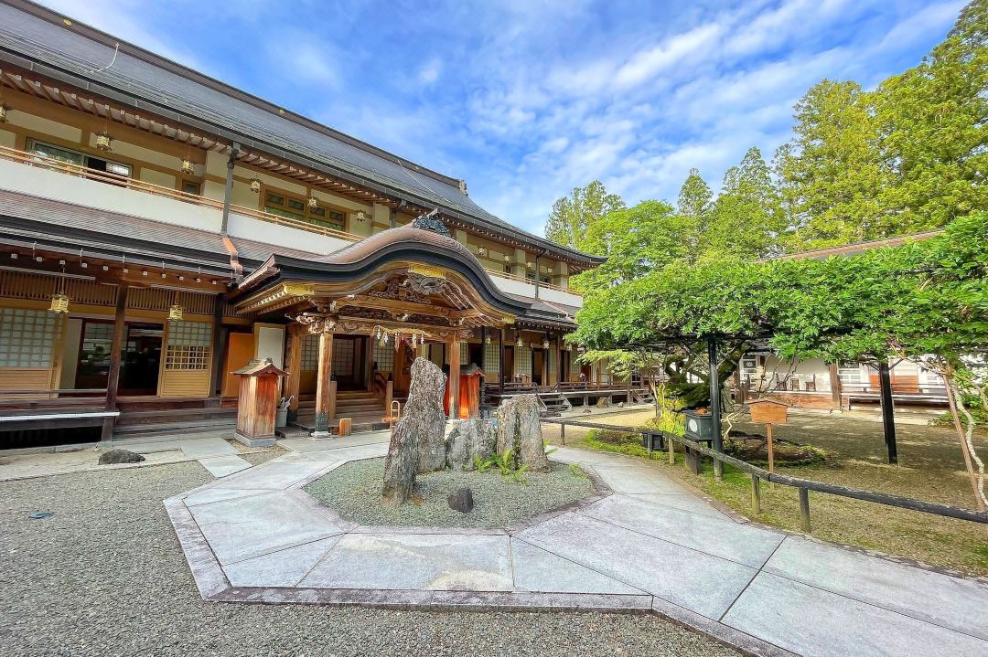 宿坊 総持院