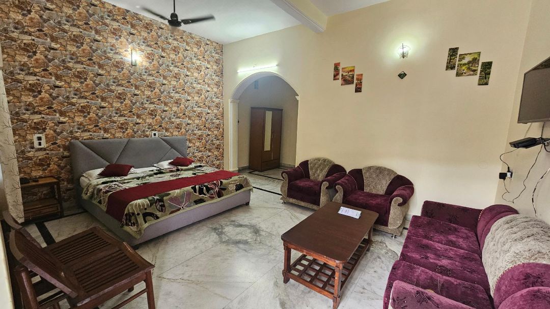 Relax Inn Kathgodam