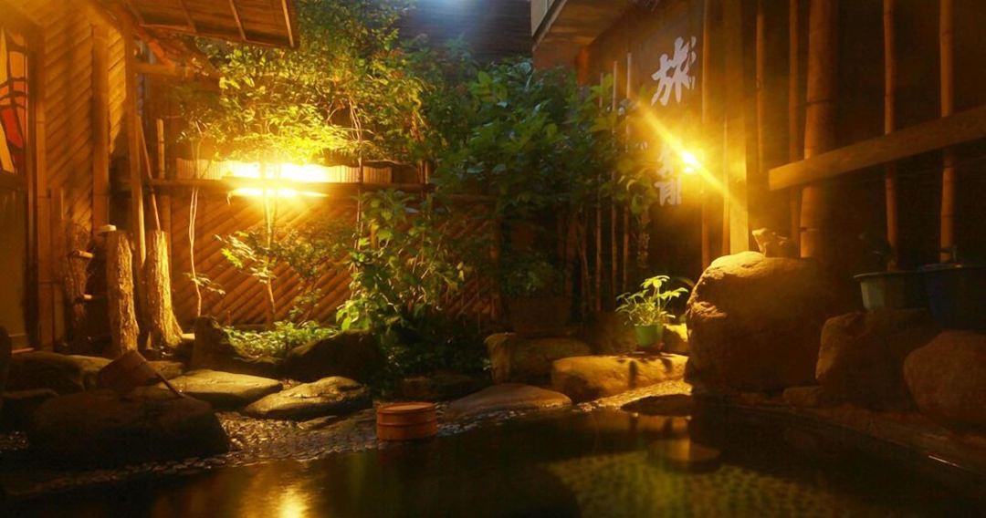 阿史那艾麗諾雅朵飯店