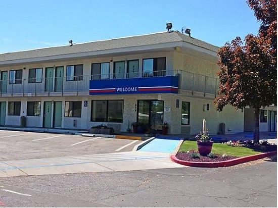Motel 6 Klamath Falls, OR - Tap to explore photos