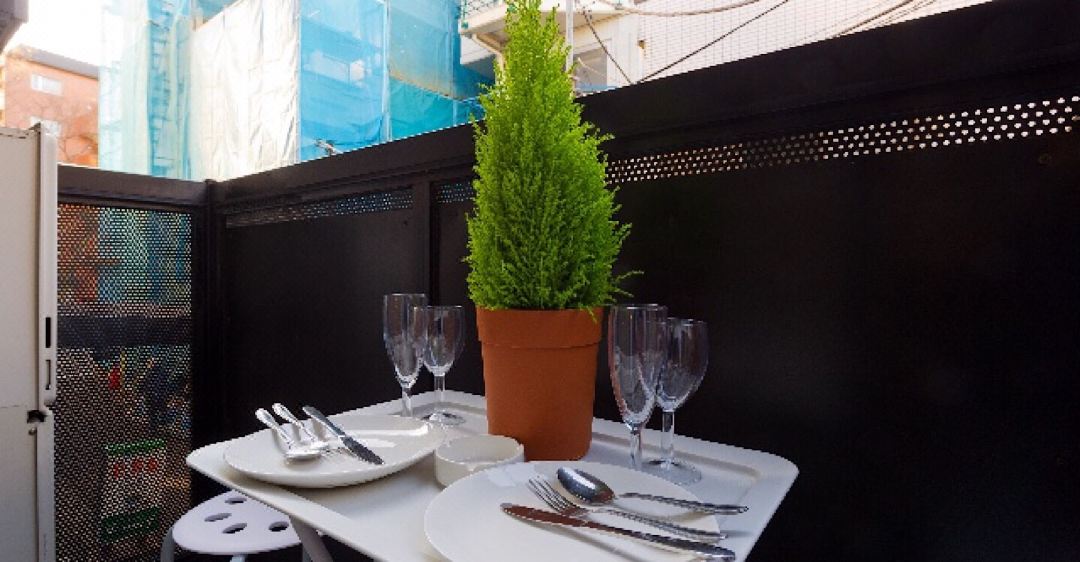 There Are Restaurants Conveni