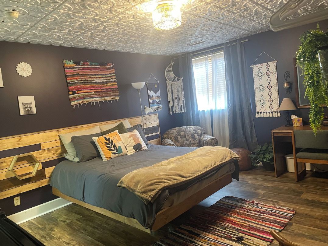 Monroe Street Suites