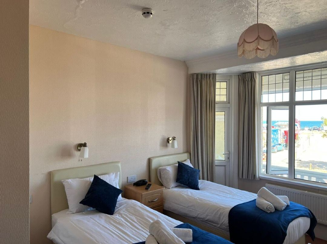 Cambria Hotel
