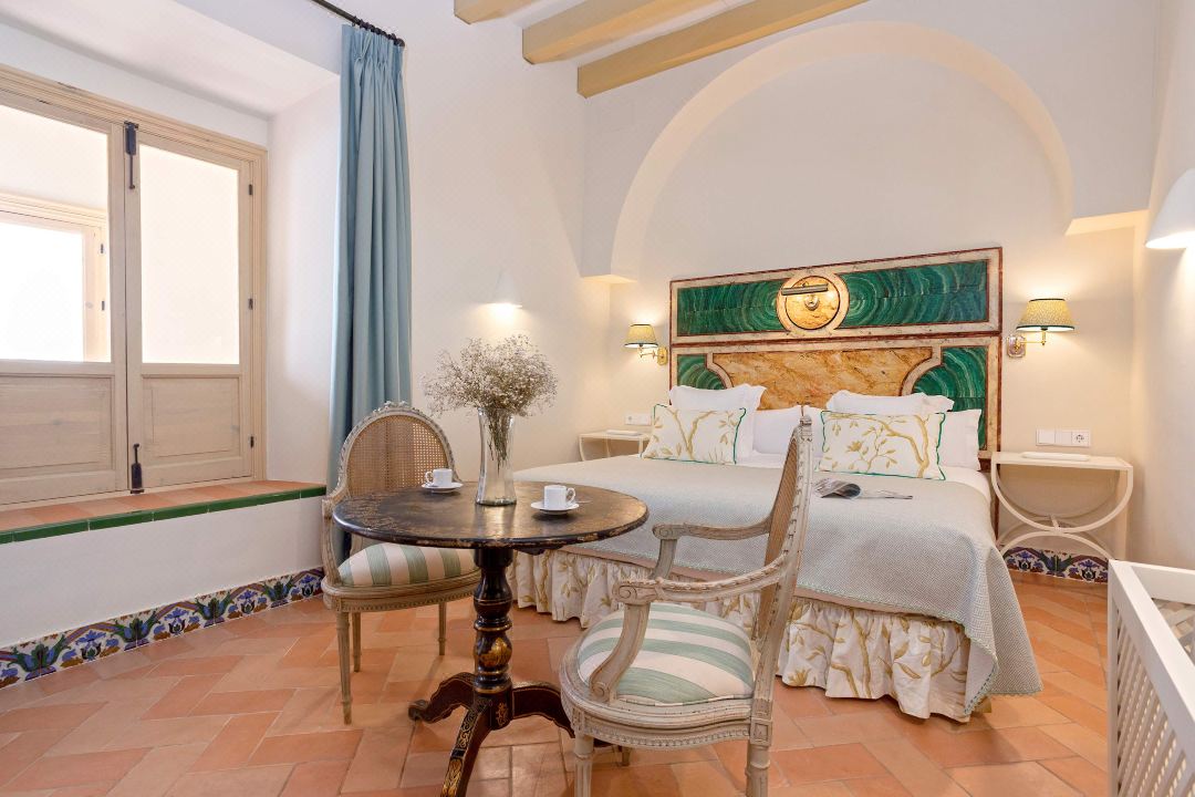 Unique Sevillian House with terrace and pool. Casa Pimienta