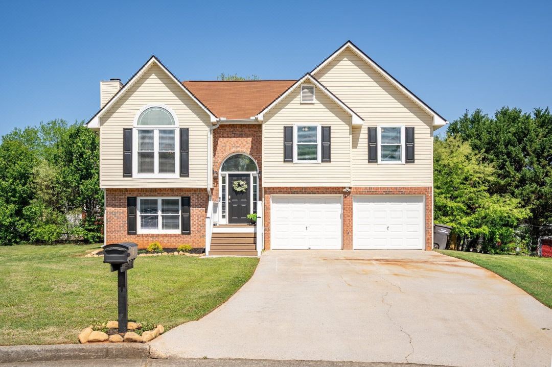 18 Huntcliff Dr, Cartersville
