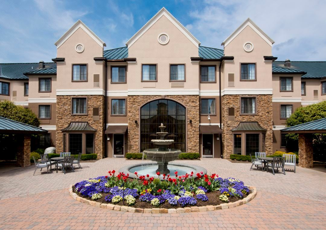 Staybridge Suites CHARLOTTE BALLANTYNE by IHG