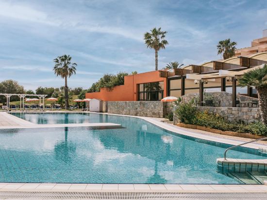 Mangia's Torre del Barone Resort and SPA - Tap to explore photos
