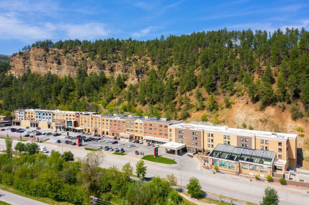 DoubleTree by Hilton Deadwood at Cadillac Jack's