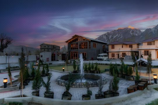 Dynasty Hotel Skardu