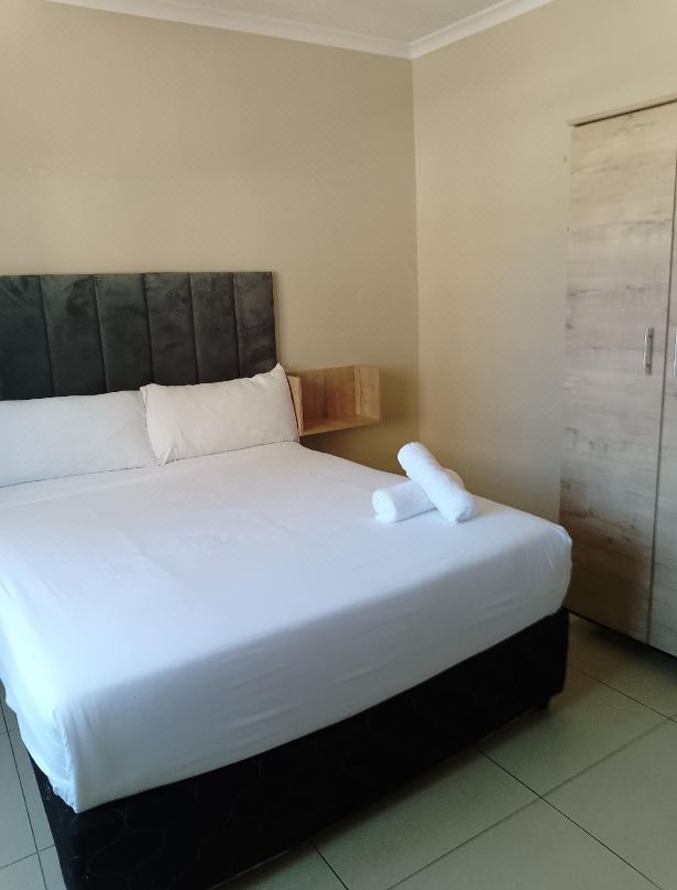 Uniciti  Self Catering
