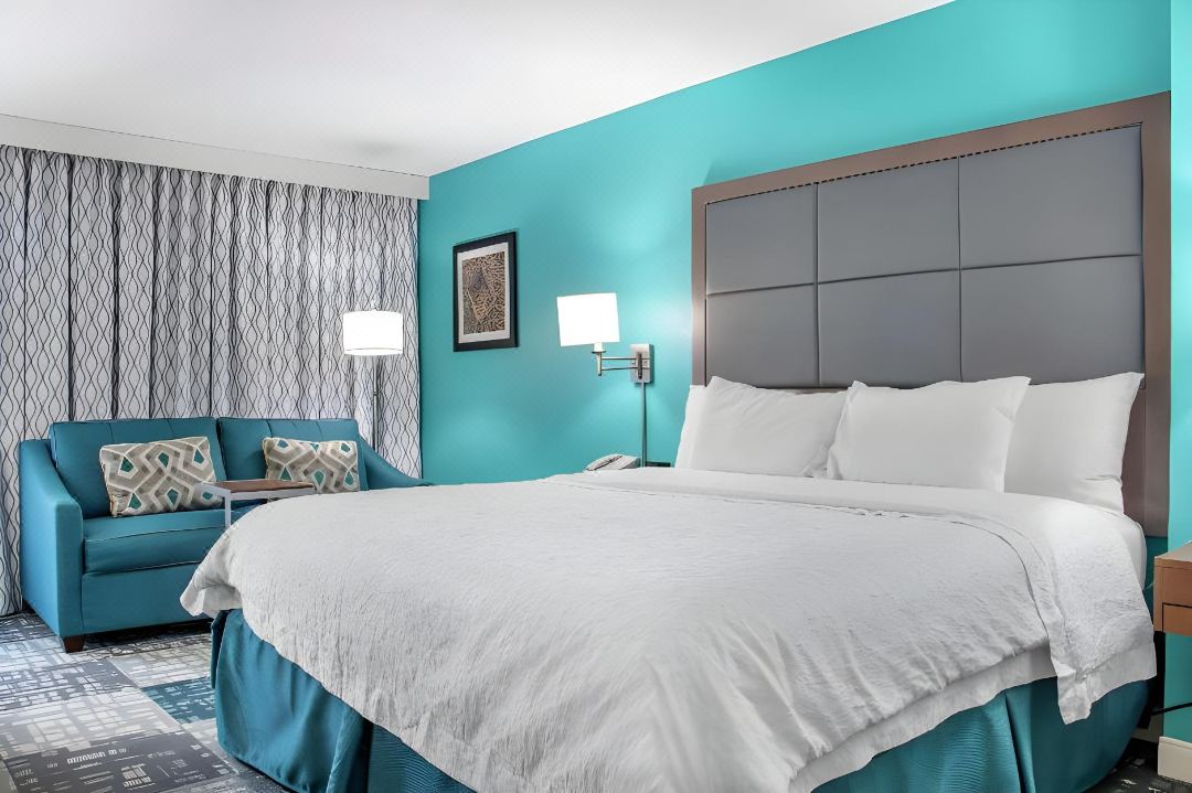 Hampton Inn Adel