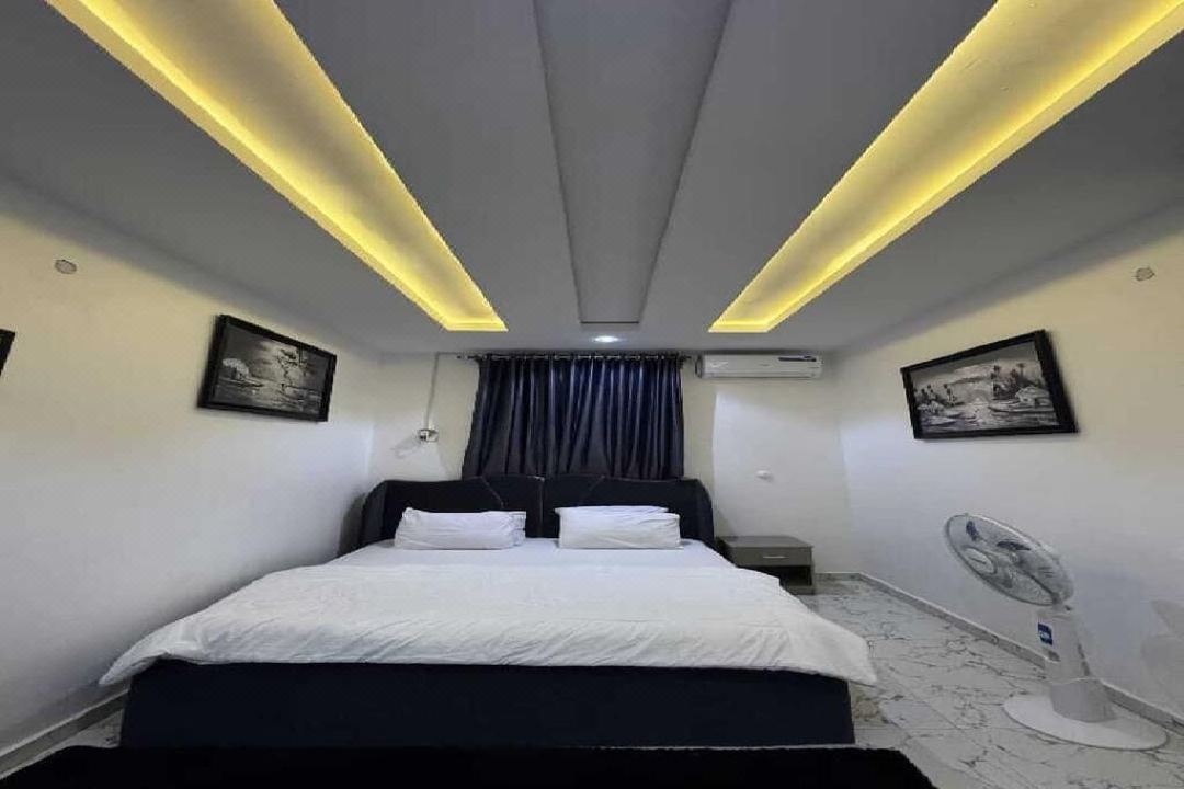 The Palms Apartment