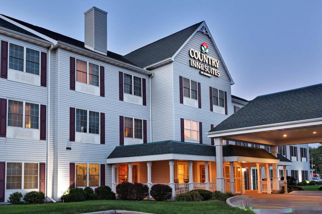 Country Inn & Suites by Radisson, Rock Falls, IL