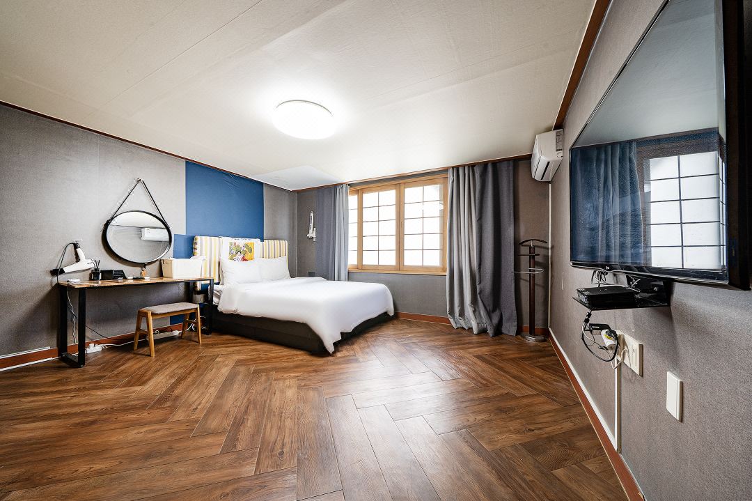 Lazzi Motel