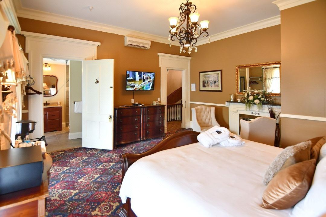 Avon Inn