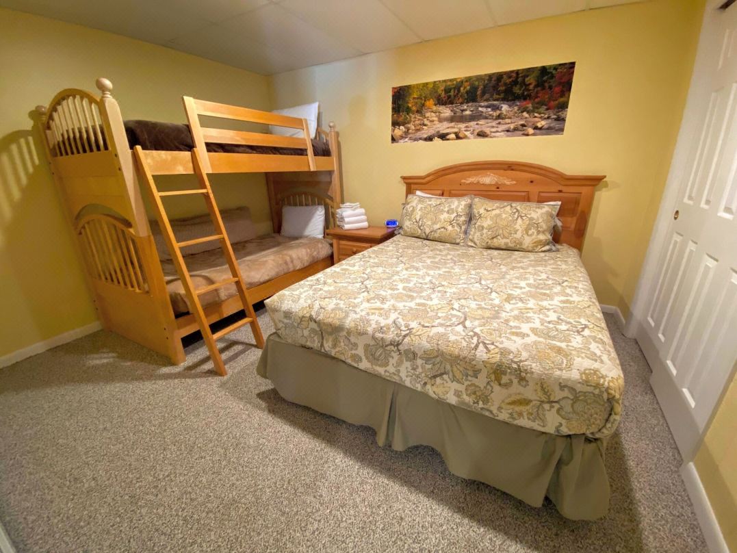 Fc29 Slopeside Bretton Woods Resort Cottage With Upscale Stylings, Cozy Decor, Tons of Space, AC!