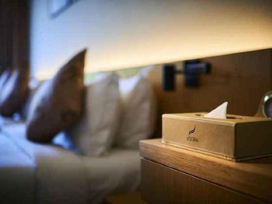 d'Sora Boutique Business Hotel - Tap to explore photos