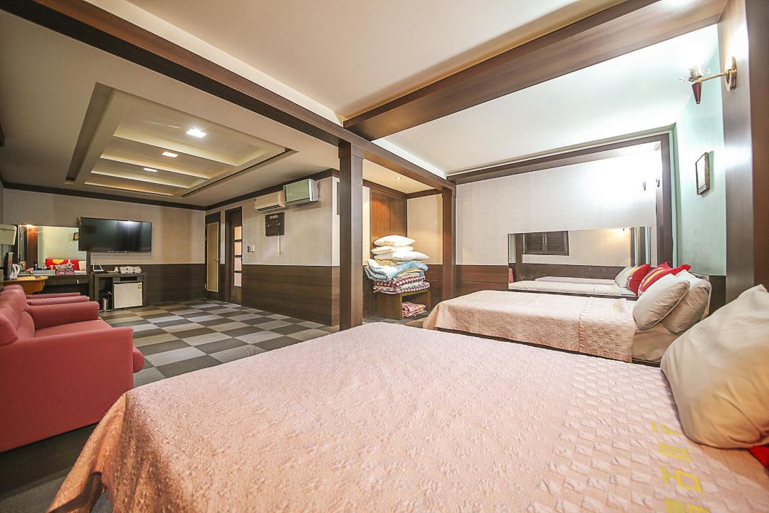 Yesan Spa Motel