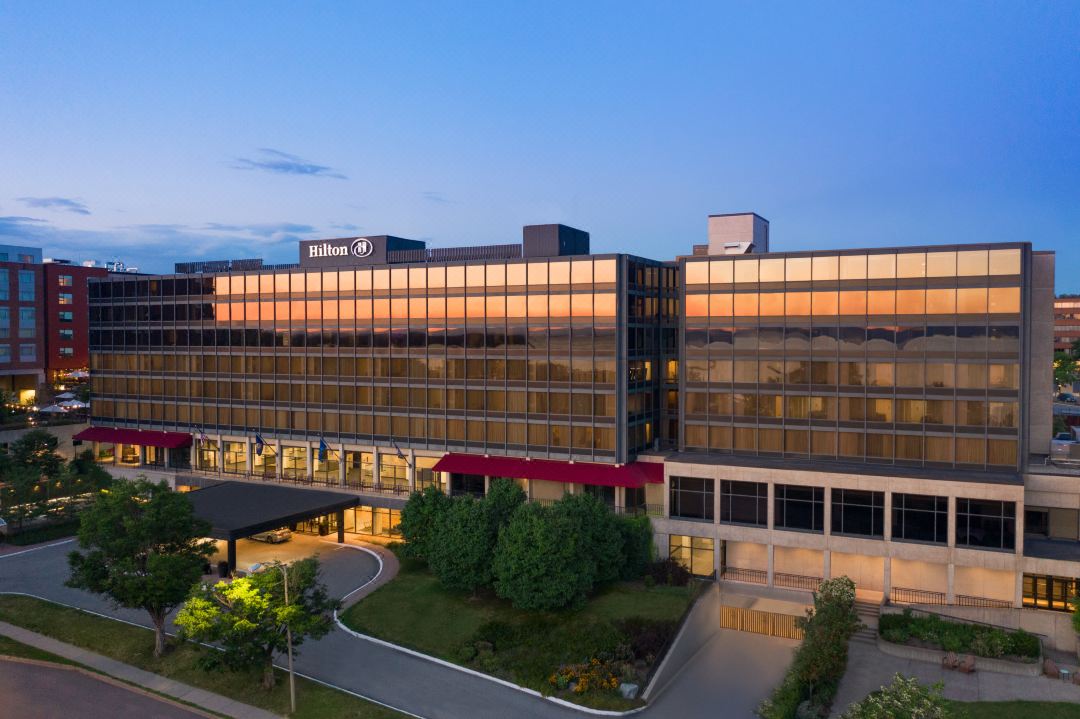 Hotel Champlain Burlington, Curio Collection by Hilton