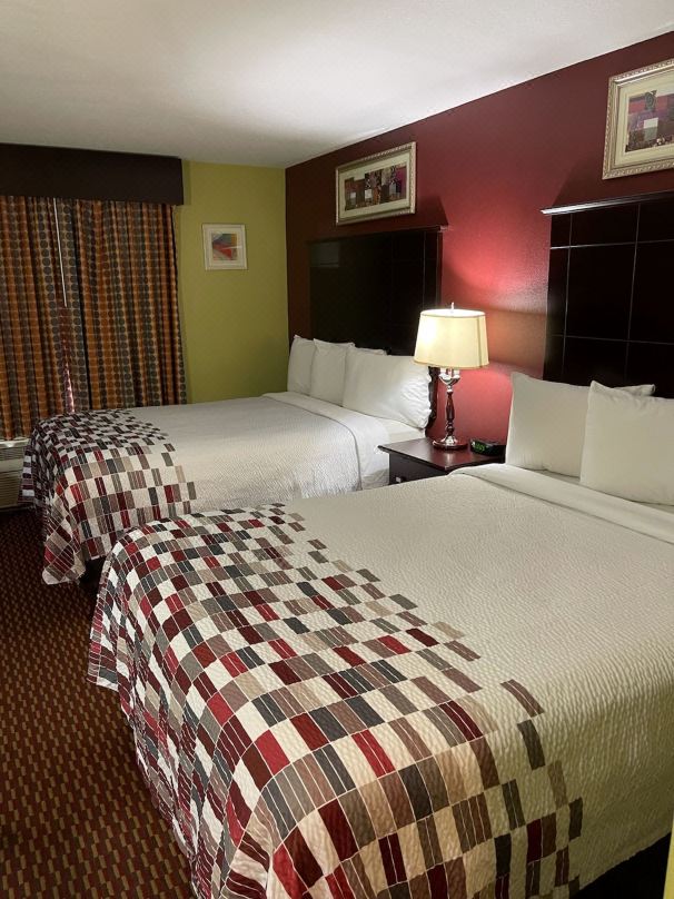 Red Roof Inn & Suites Detroit - Melvindale/ Dearborn