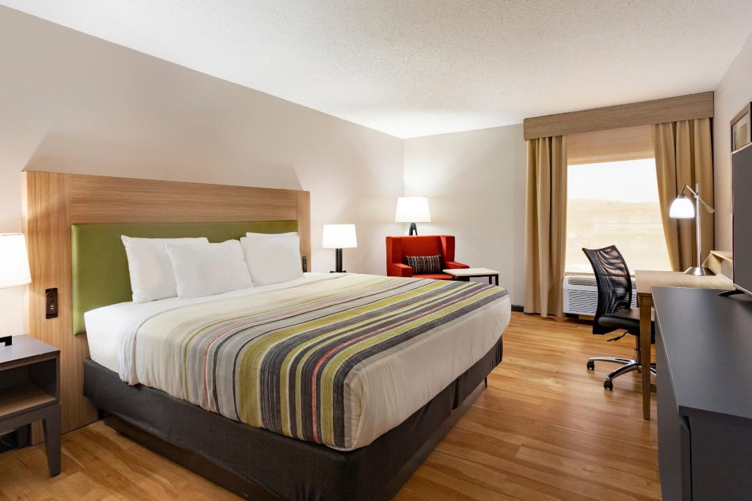 Country Inn & Suites by Radisson, North Little Rock, AR
