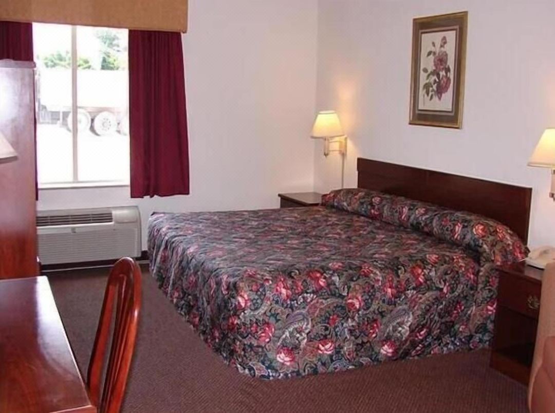 Red Carpet Inn Chambersburg