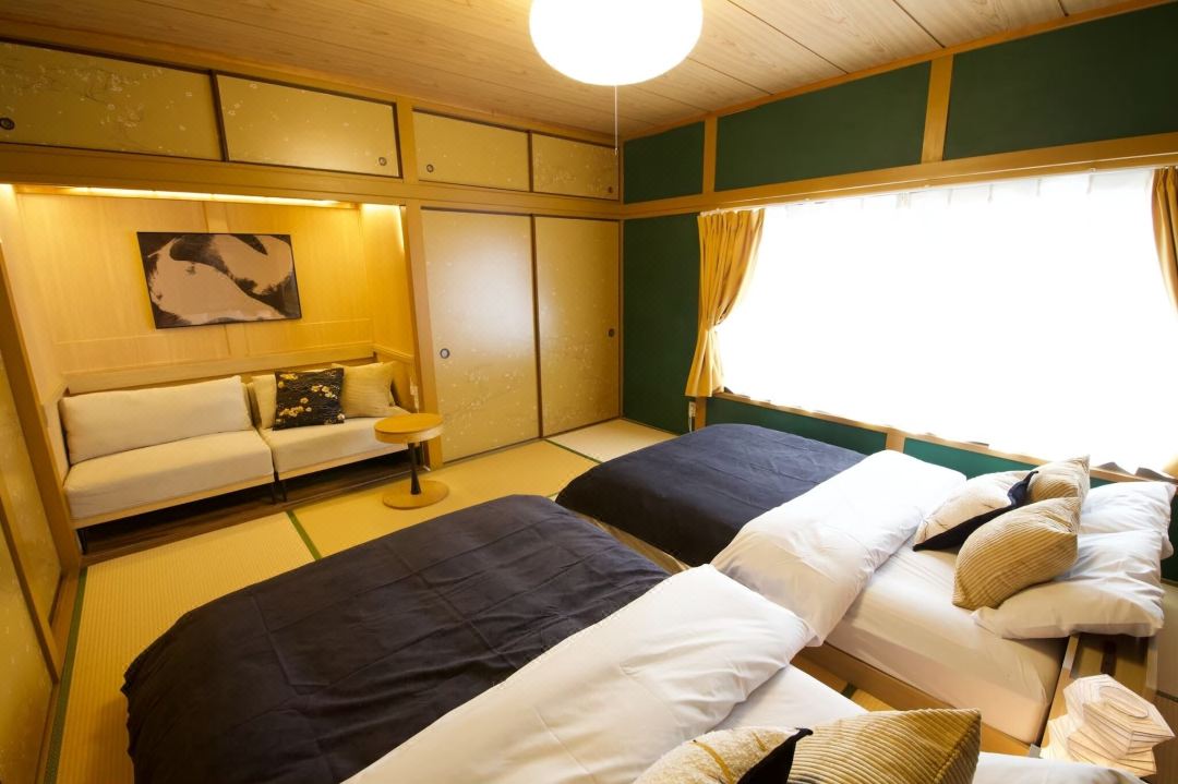 B-STAY 高松 Gold Ship