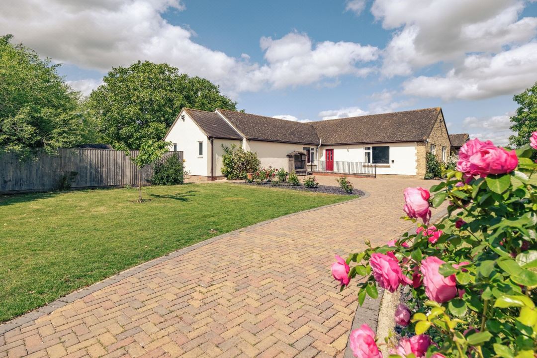 Idyllic Countryside Escape in Oxfordshire