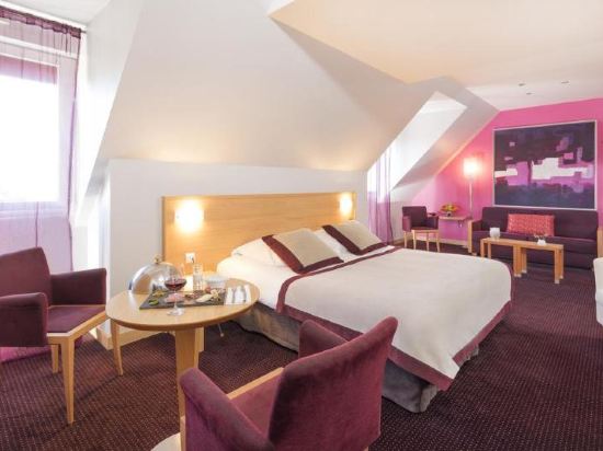 Le Richebourg Hotel Restaurant & Spa - Tap to explore photos