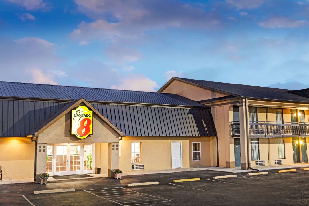 Ramada by Wyndham New Iberia