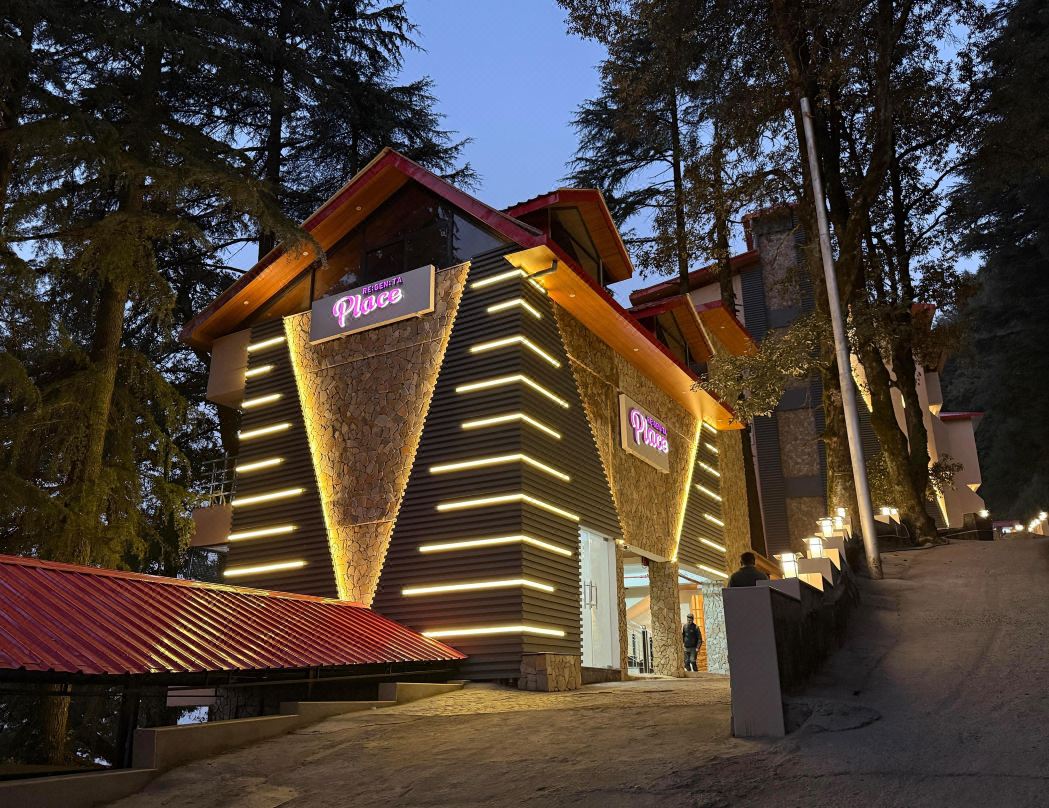 Regenta Place Dalhousie Just 500 Meters Walkable from Mall Road