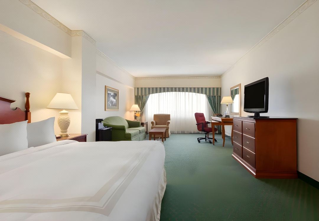 Radisson Hotel Cedar Rapids