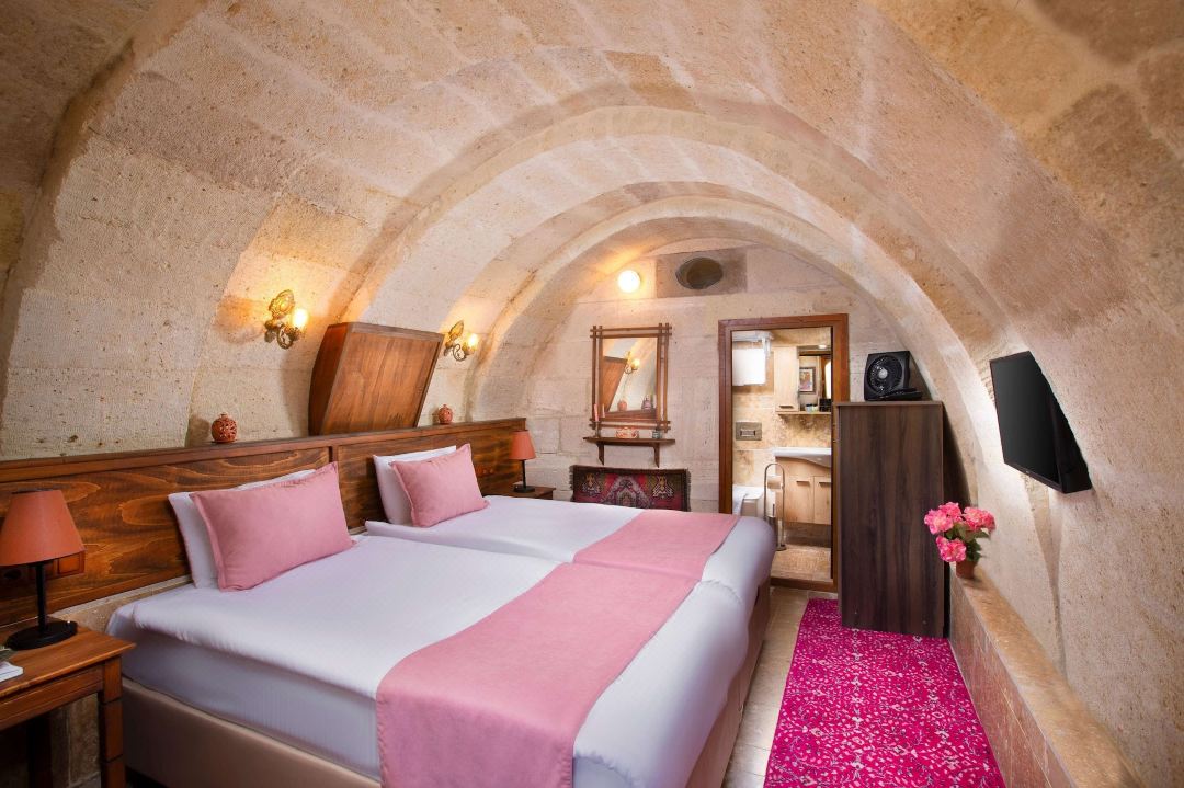 Peri Cave Konak