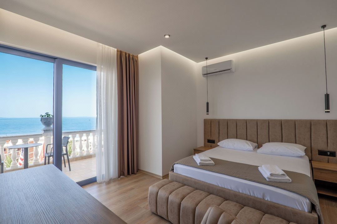 Keos Hotel