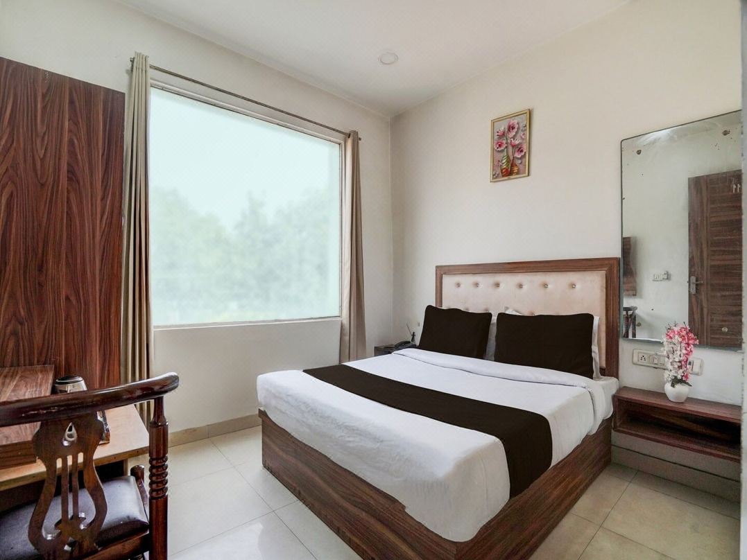Deluxe Hotel TR