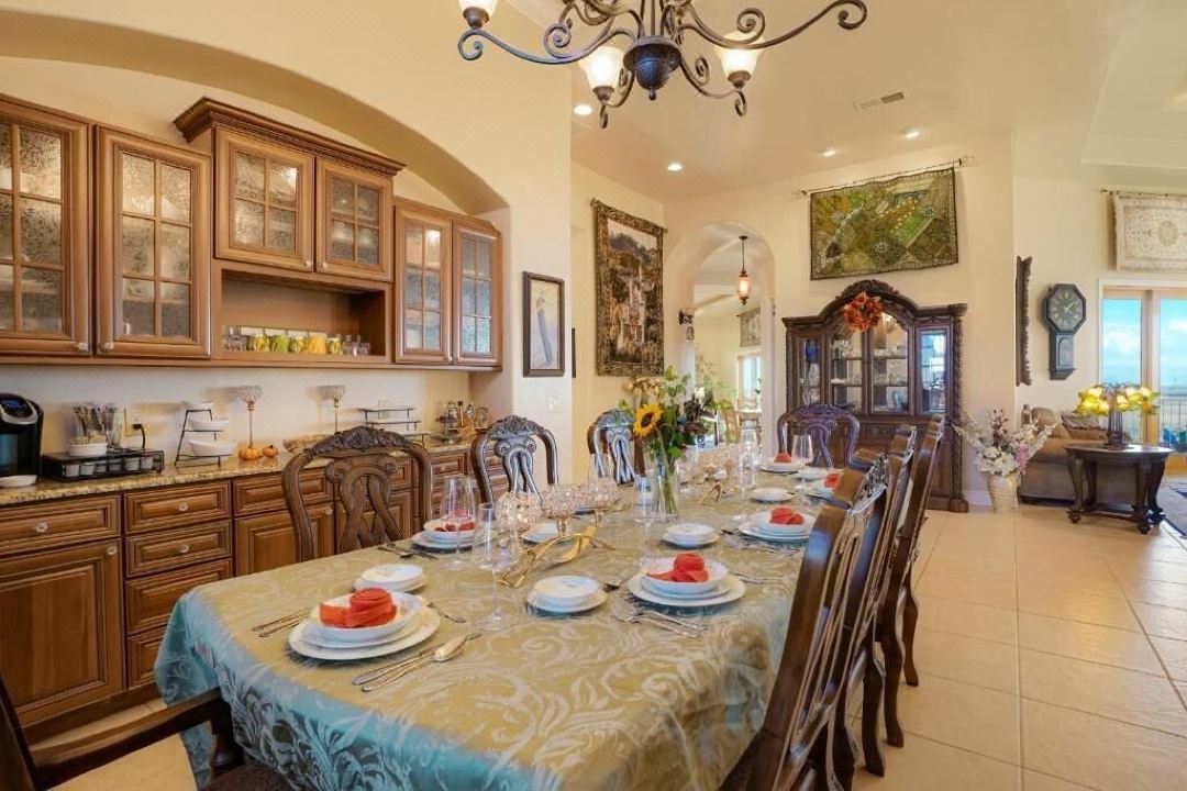 Summit Villa Bnb