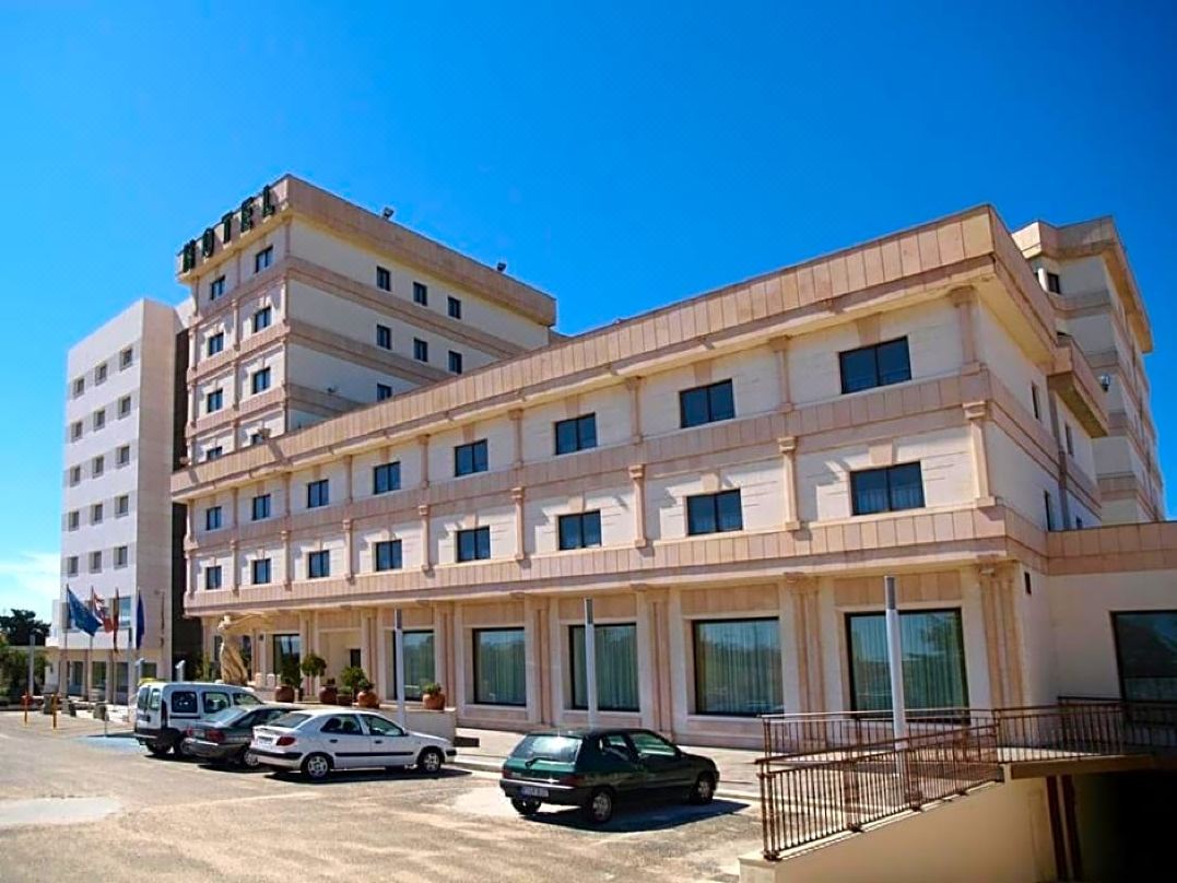 Hotel Sercotel Cuatro Postes