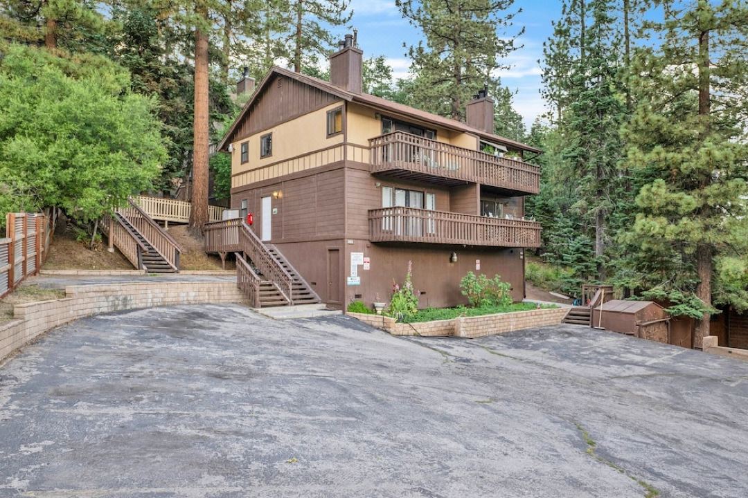2341-Bear Meadow Woods Condo Condo