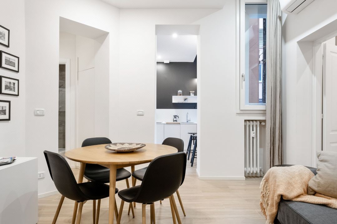 GuestHost - Piazza Maggiore White Apartment