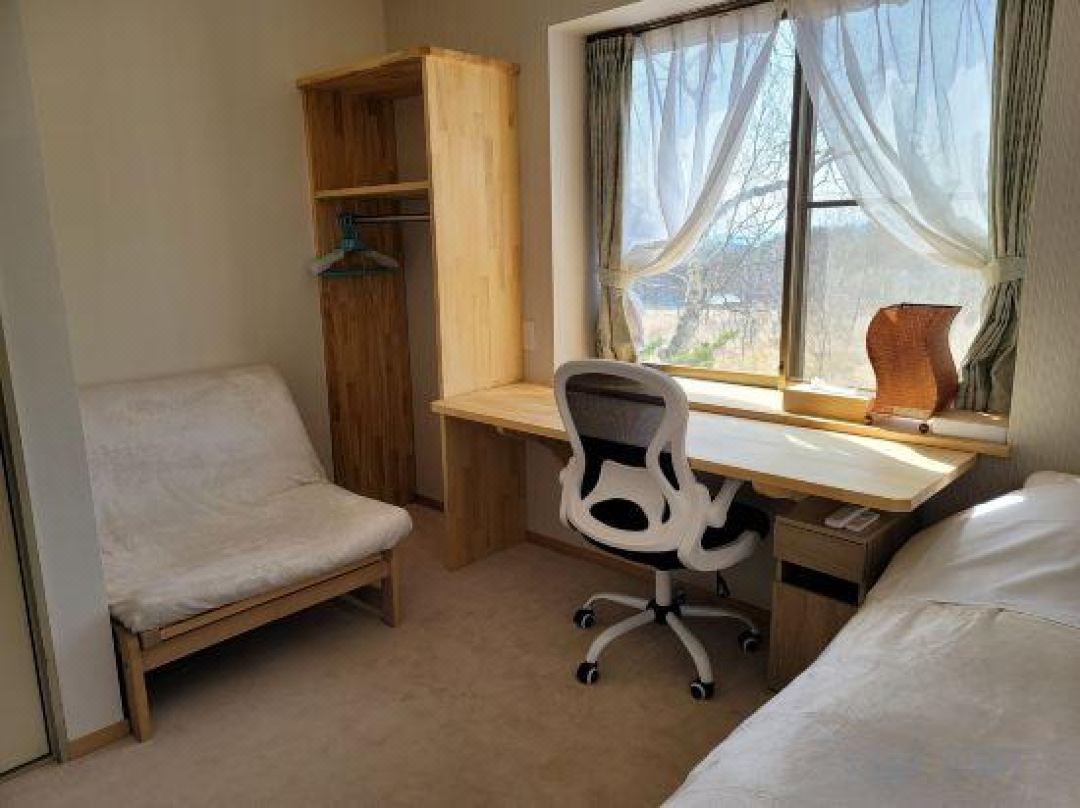 Home Pension White Rinrin